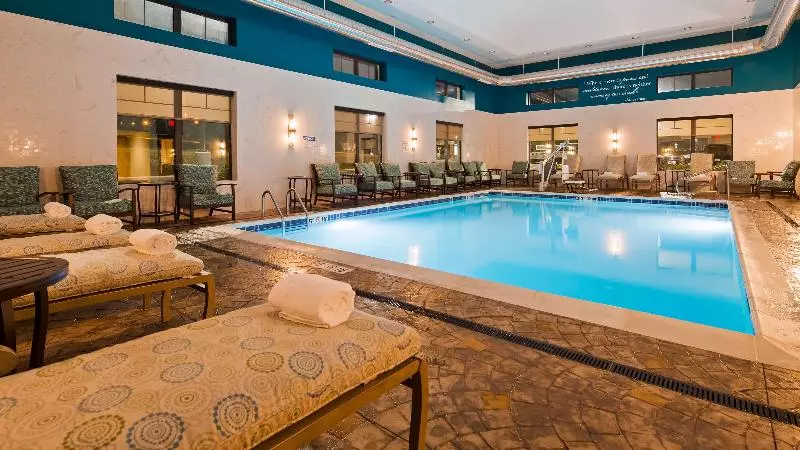 ホテル Best Western Plus Franciscan Square Inn & Suites  Steubenville