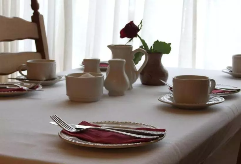 ホテル Coachmans Townhouse