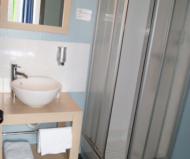 בית מלון כפרי Contact Hôtel Du Champ De Mars De Saint Brieuc