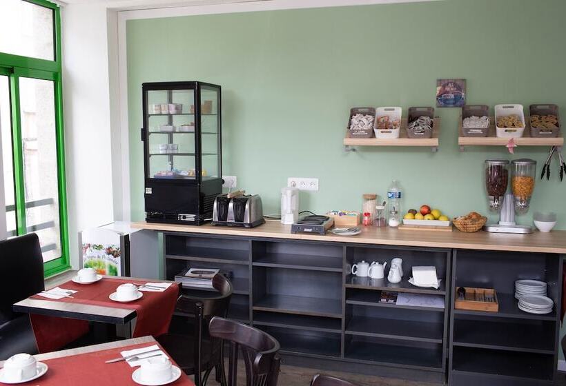 בית מלון כפרי Contact Hôtel Du Champ De Mars De Saint Brieuc