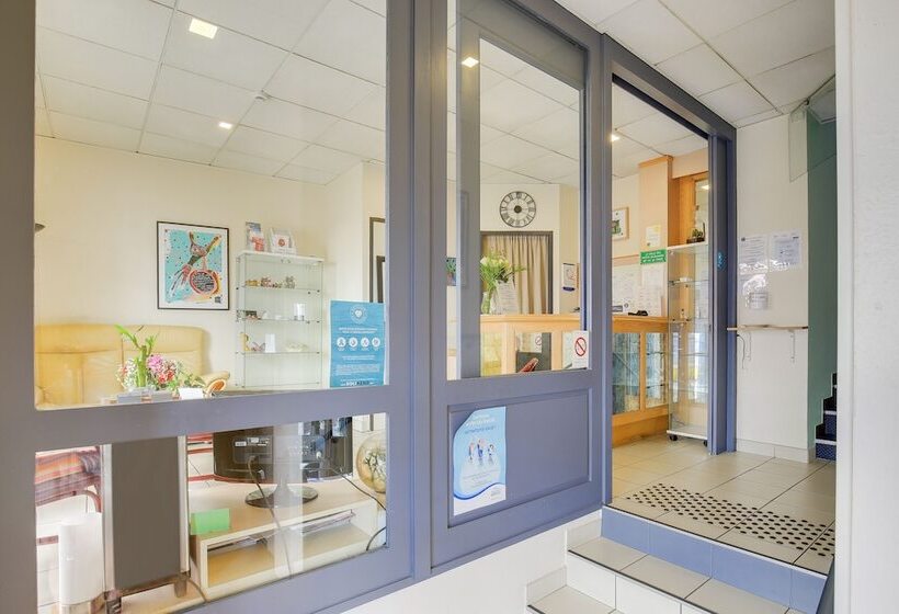 בית מלון כפרי Contact Hôtel Du Champ De Mars De Saint Brieuc