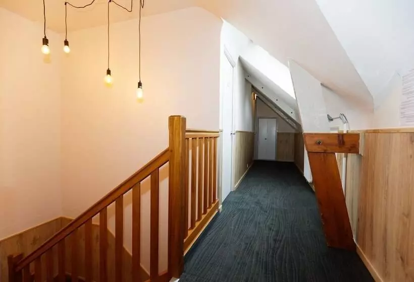 ホテル Contact Hôtel   Hôtel Le Lion D Or Lamballe