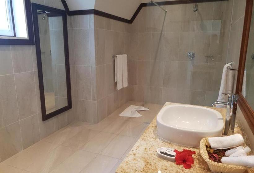 هتل Cote D Or Footprints Chalets