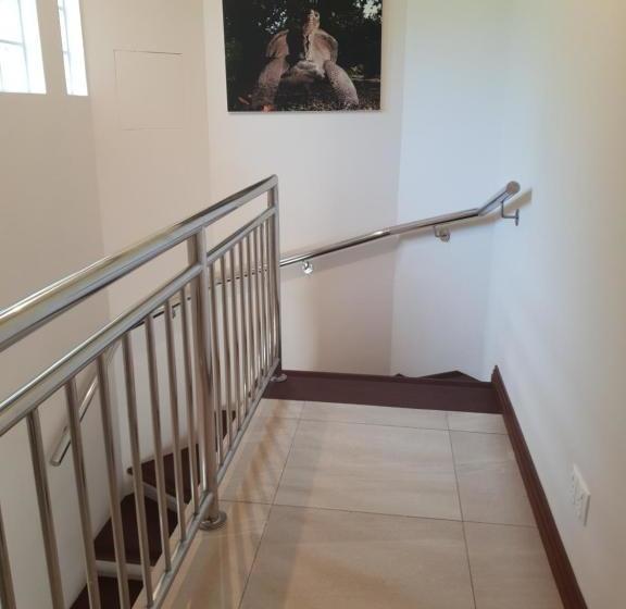 هتل Cote D Or Footprints Chalets