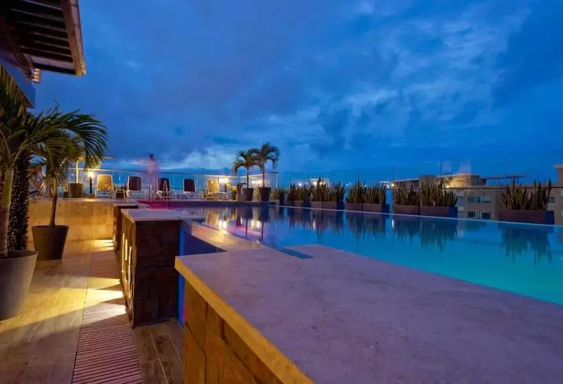 ホテル Crowne Plaza Barranquilla, An Ihg