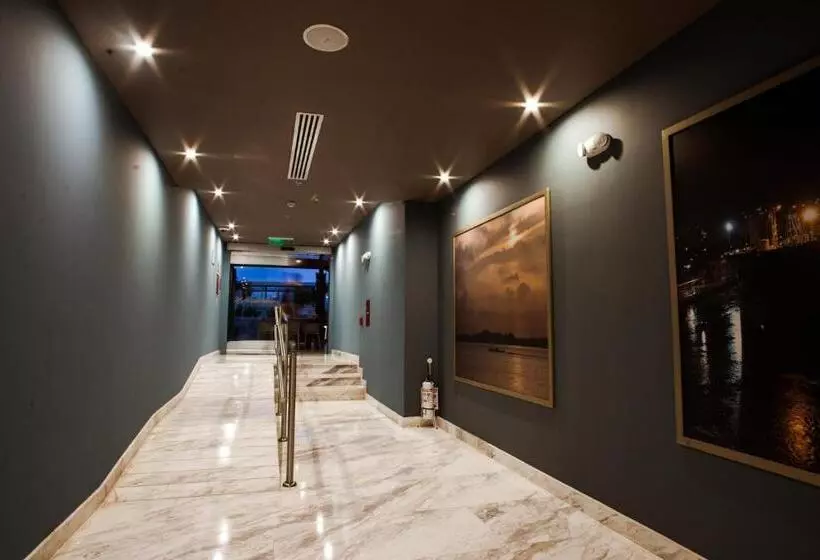 ホテル Crowne Plaza Barranquilla, An Ihg