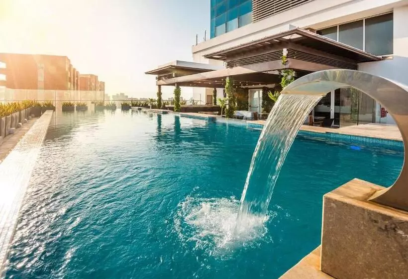 ホテル Crowne Plaza Barranquilla, An Ihg