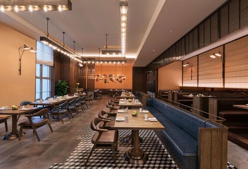 Doubletree By Hilton Hotel Shiyan