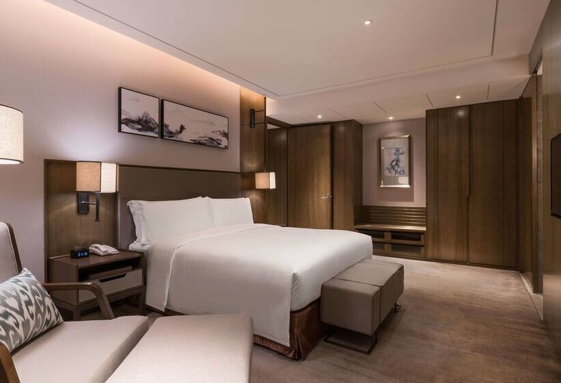 Doubletree By Hilton Hotel Shiyan