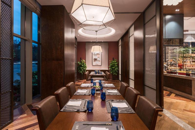 Doubletree By Hilton Hotel Shiyan