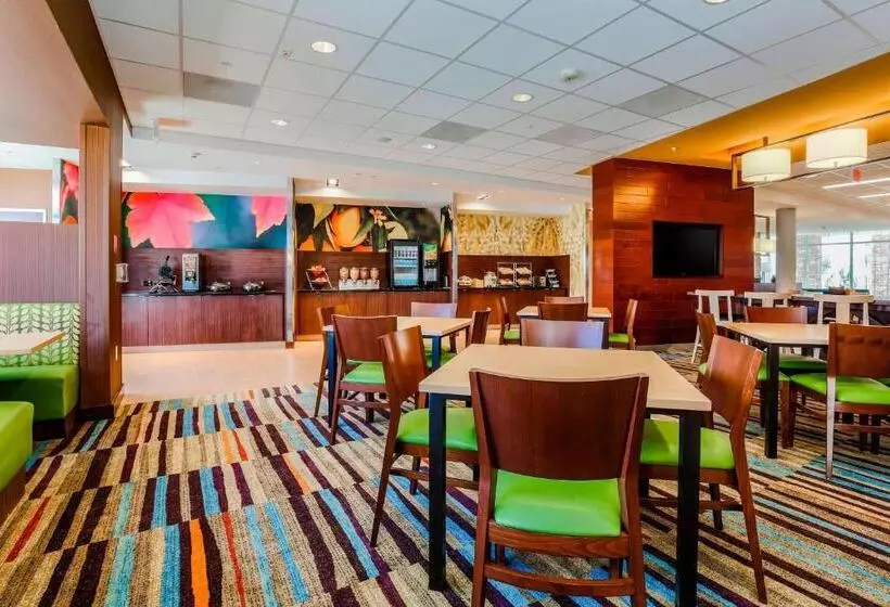 ホテル Fairfield Inn & Suites By Marriott Pecos
