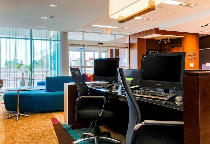 בית מלון כפרי Fairfield Inn & Suites By Marriott Pecos