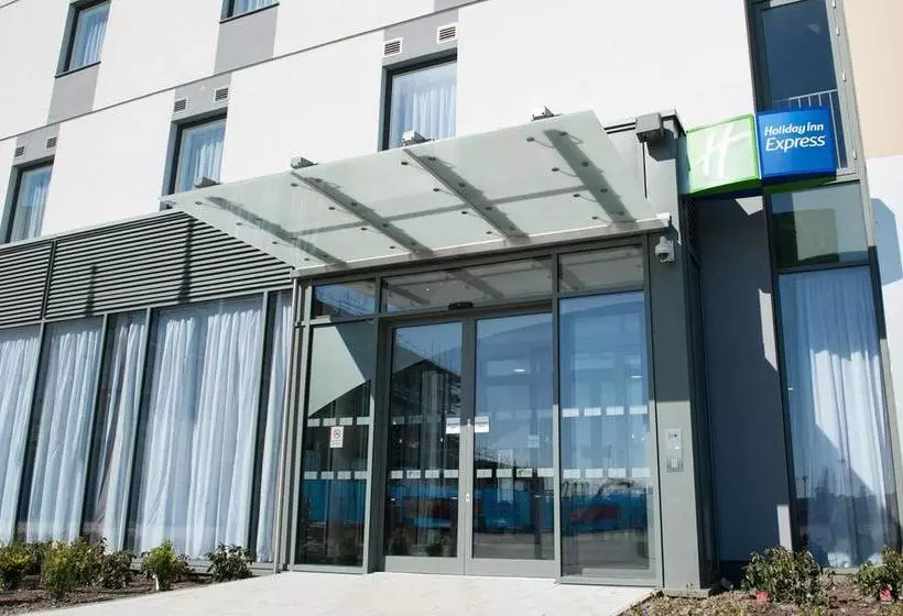 ホテル Holiday Inn Express Aberdeen Airport, An Ihg