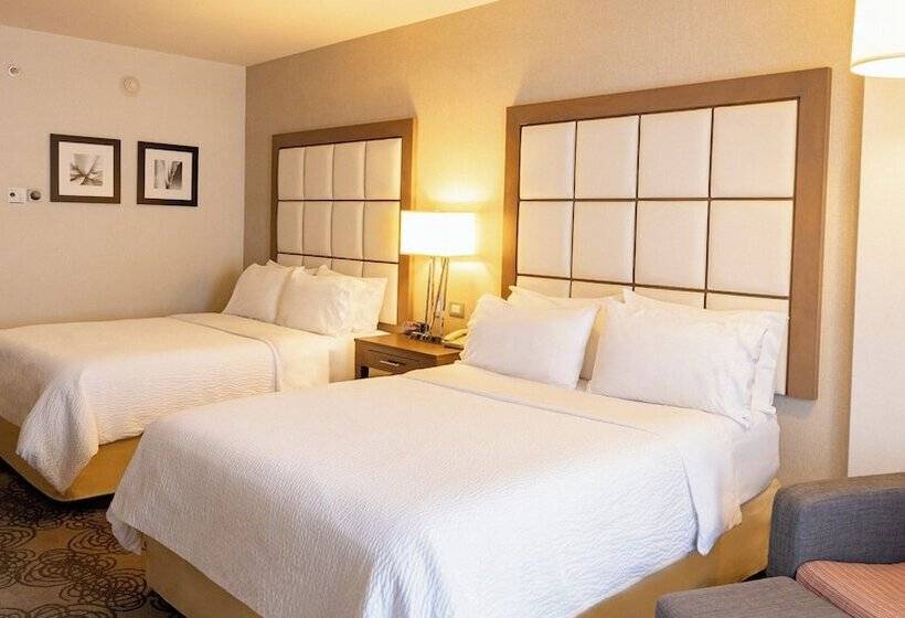 Hotel Holiday Inn Express & Suites Chihuahua Juventud, An Ihg