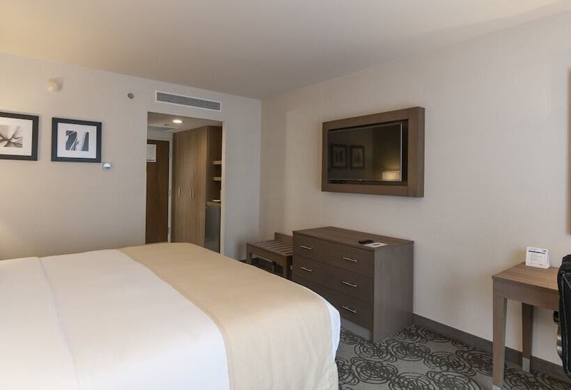 Hotel Holiday Inn Express & Suites Chihuahua Juventud, An Ihg