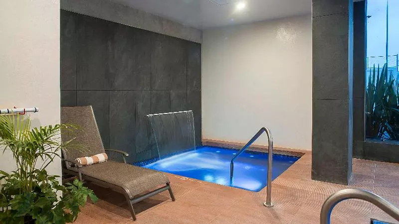 Hotelli Holiday Inn Express & Suites Chihuahua Juventud, An Ihg