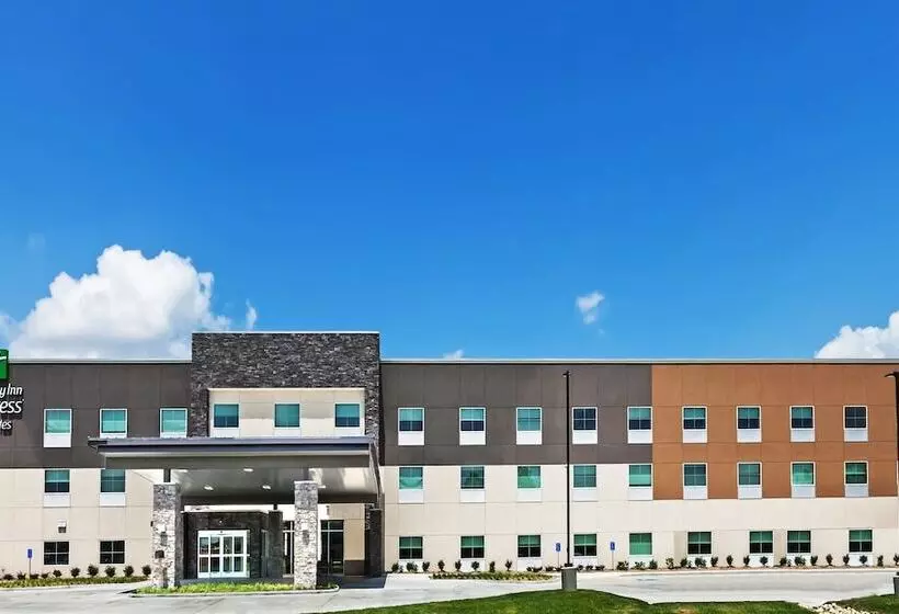 ホテル Holiday Inn Express & Suites   Coffeyville, An Ihg