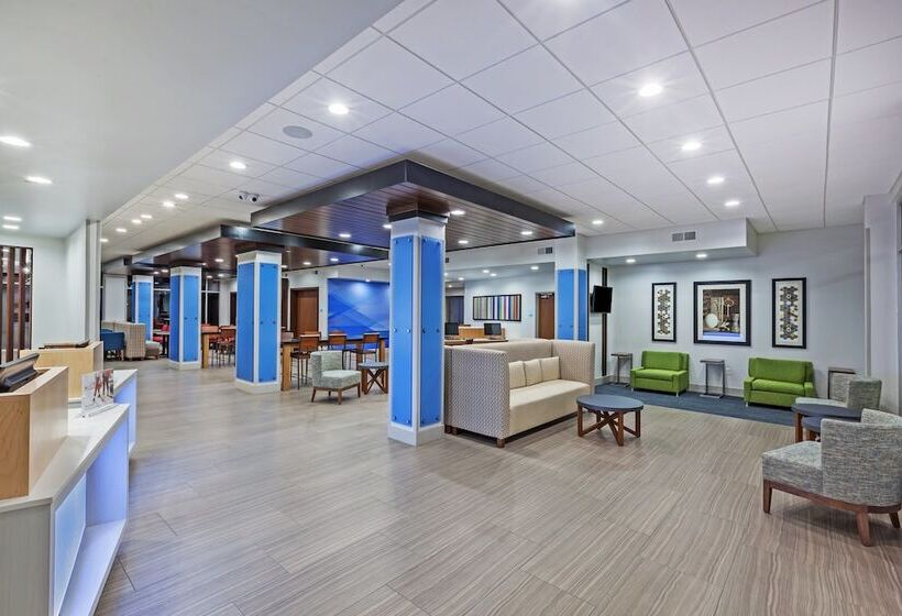 酒店 Holiday Inn Express & Suites   Coffeyville, An Ihg