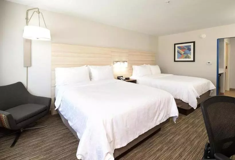 ホテル Holiday Inn Express & Suites La Porte, An Ihg
