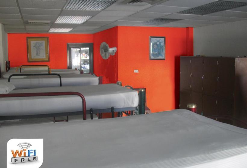 فندق Hostel Mundo Maya