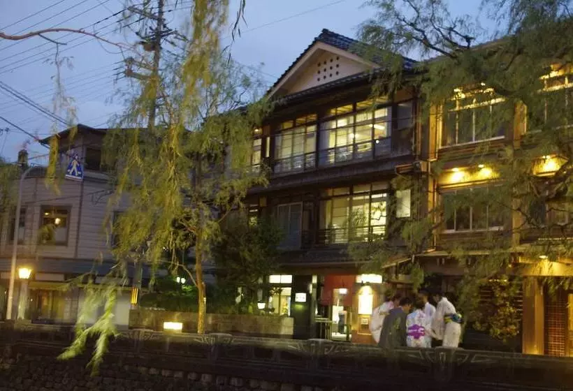 Hotelli Kobayashiya  Kinosaki Onsen