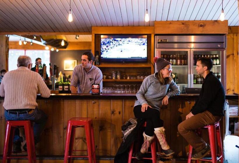 Отель Lake House At High Peaks Resort