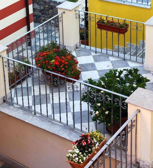 هتل Le Ville Relais