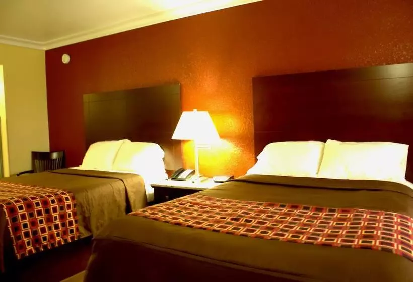 ホテル Polynesian Inn