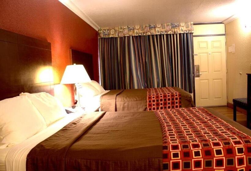 בית מלון כפרי Polynesian Inn