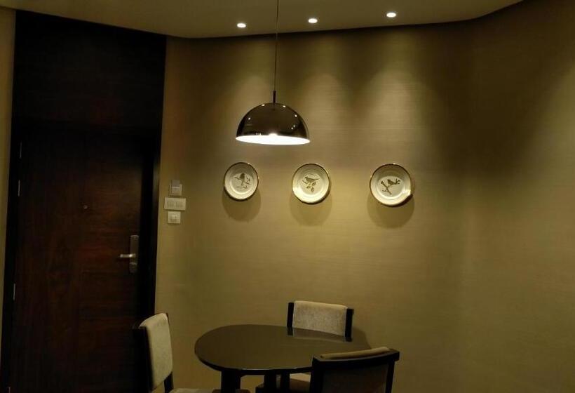 ホテル Sankam Residency