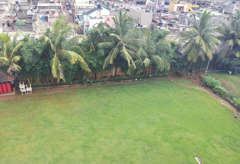 هتل Sankam Residency