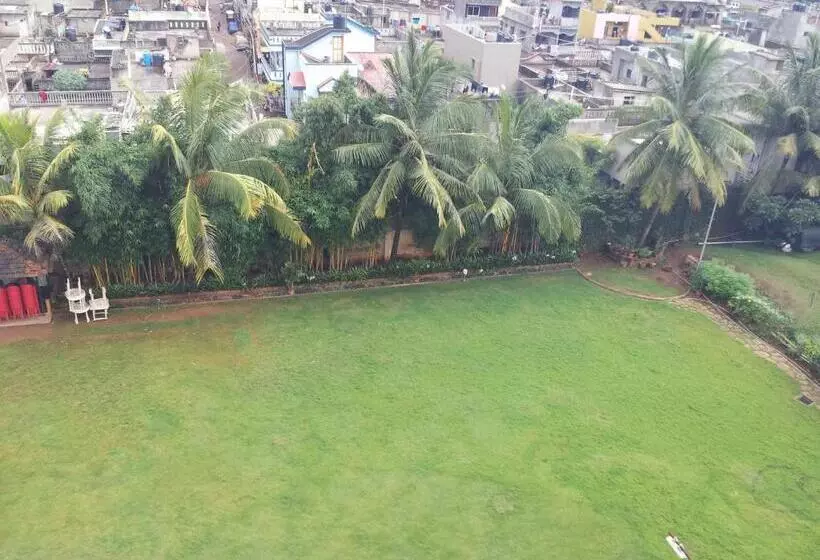 هتل Sankam Residency