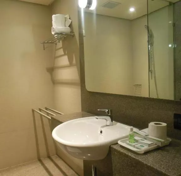 هتل Sankam Residency