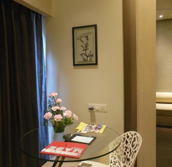 ホテル Sankam Residency