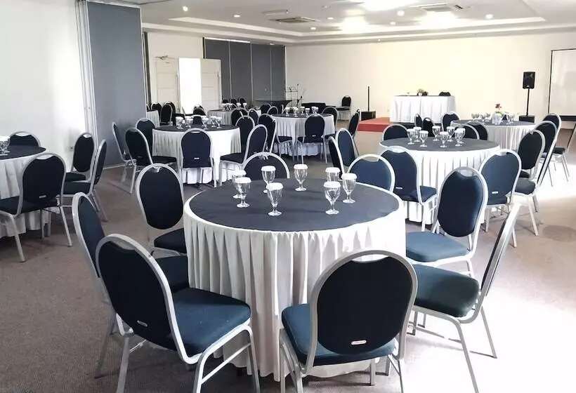Hotel The Salis