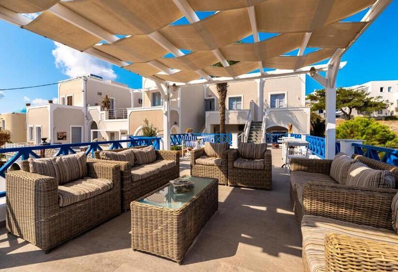 Hotel Thira