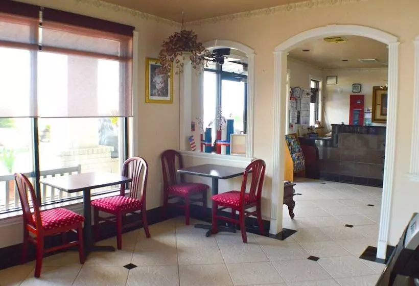 モーテル Magnolia Inn And Suites