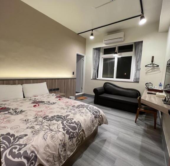 Nantou Xitou Riverside Homestay B&b