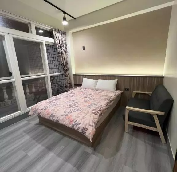 Nantou Xitou Riverside Homestay B&b