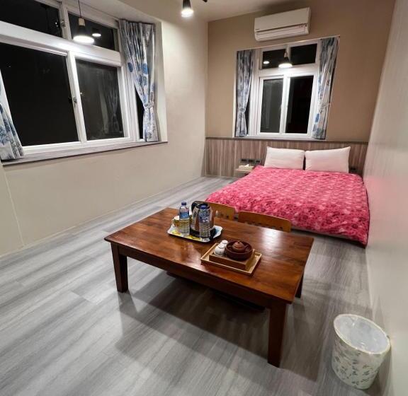 Nantou Xitou Riverside Homestay B&b