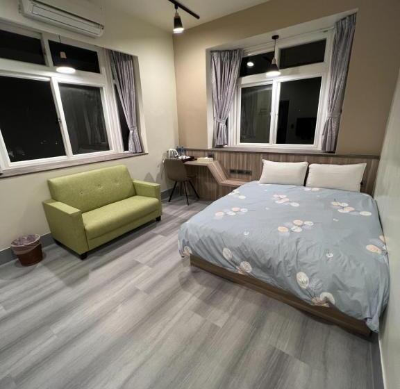 Nantou Xitou Riverside Homestay B&b