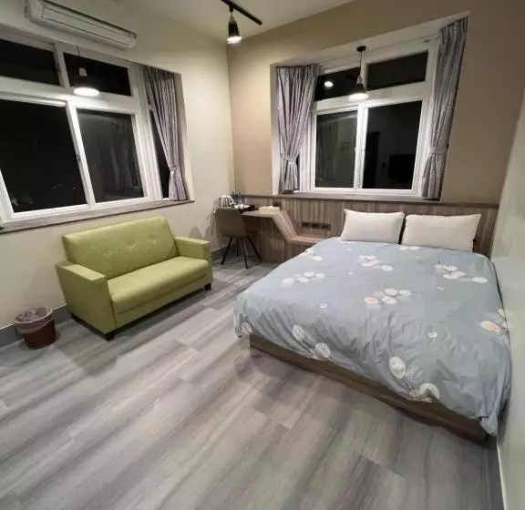 Nantou Xitou Riverside Homestay B&b
