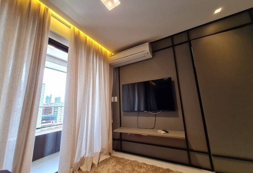 Holanda S Prime Residence