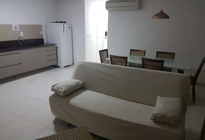 Holanda S Prime Residence