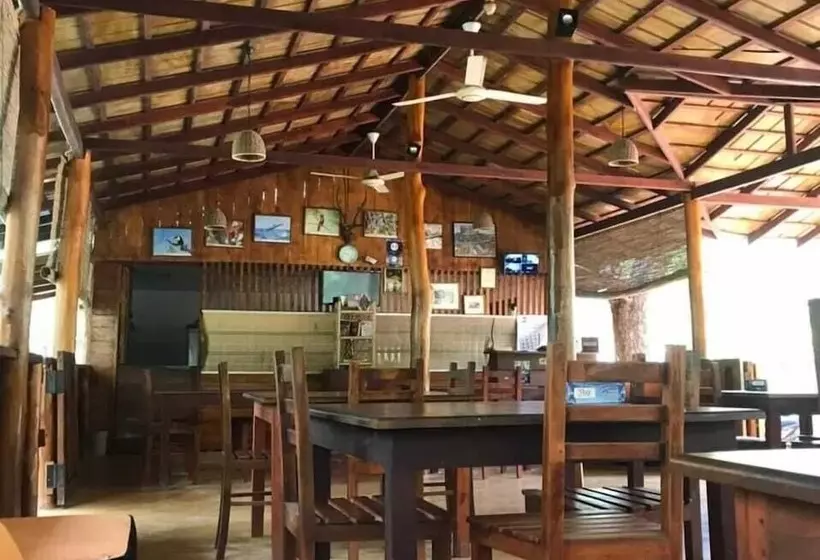 ホテル Inn On The Tree Eco Resort Sigiriya