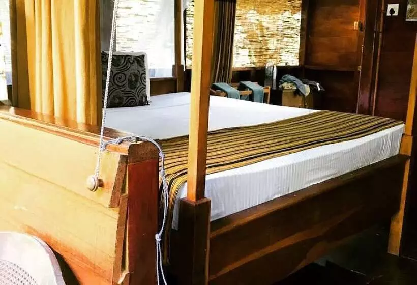 ホテル Inn On The Tree Eco Resort Sigiriya