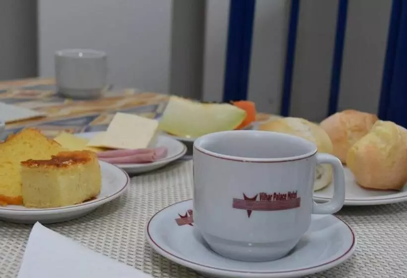 Hotelli Vilhar Palace