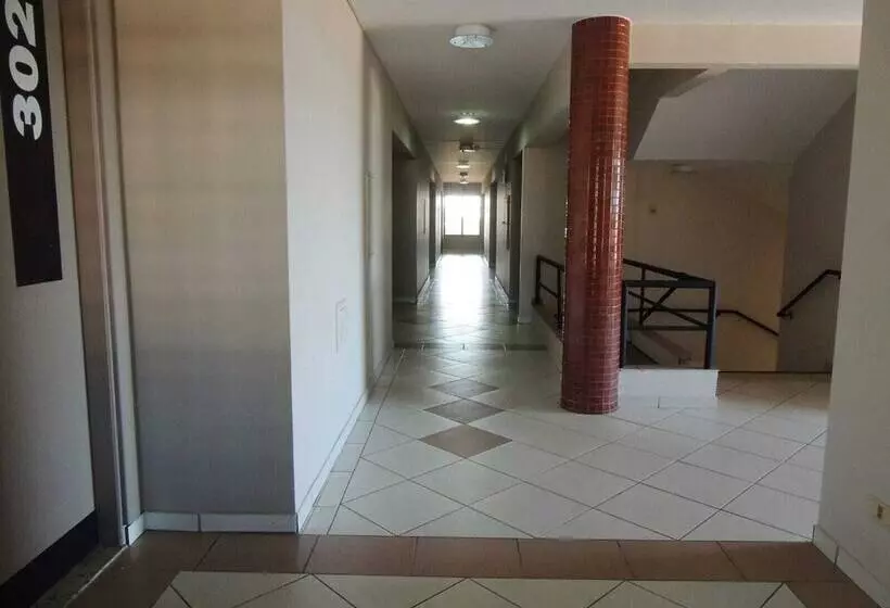 Hotelli Vilhar Palace