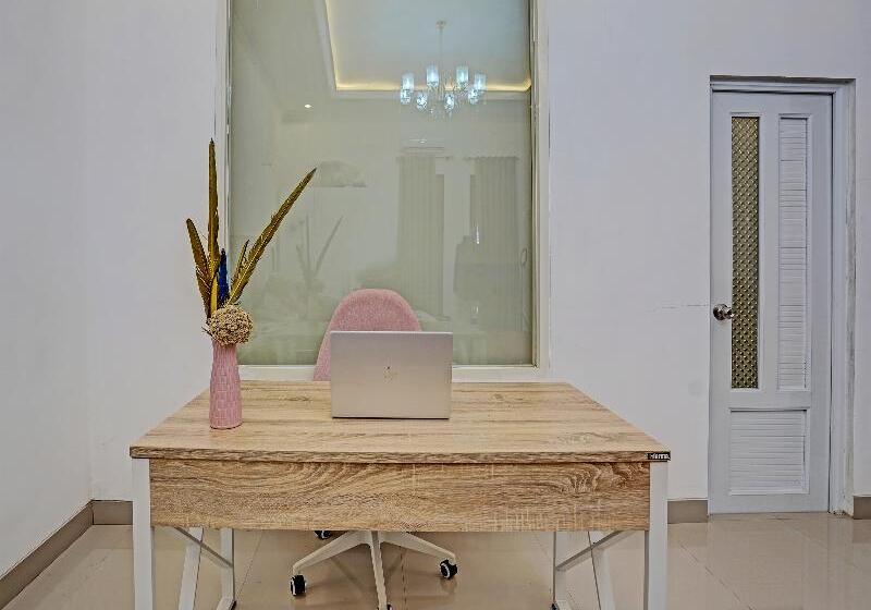 Hotel Reva Residence Syariah By Oyo