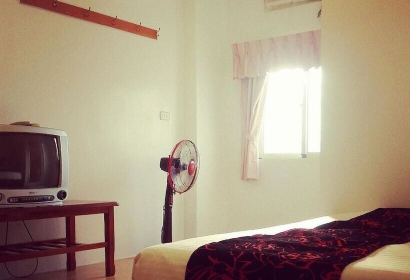 تختخواب و صبحانه 179 House